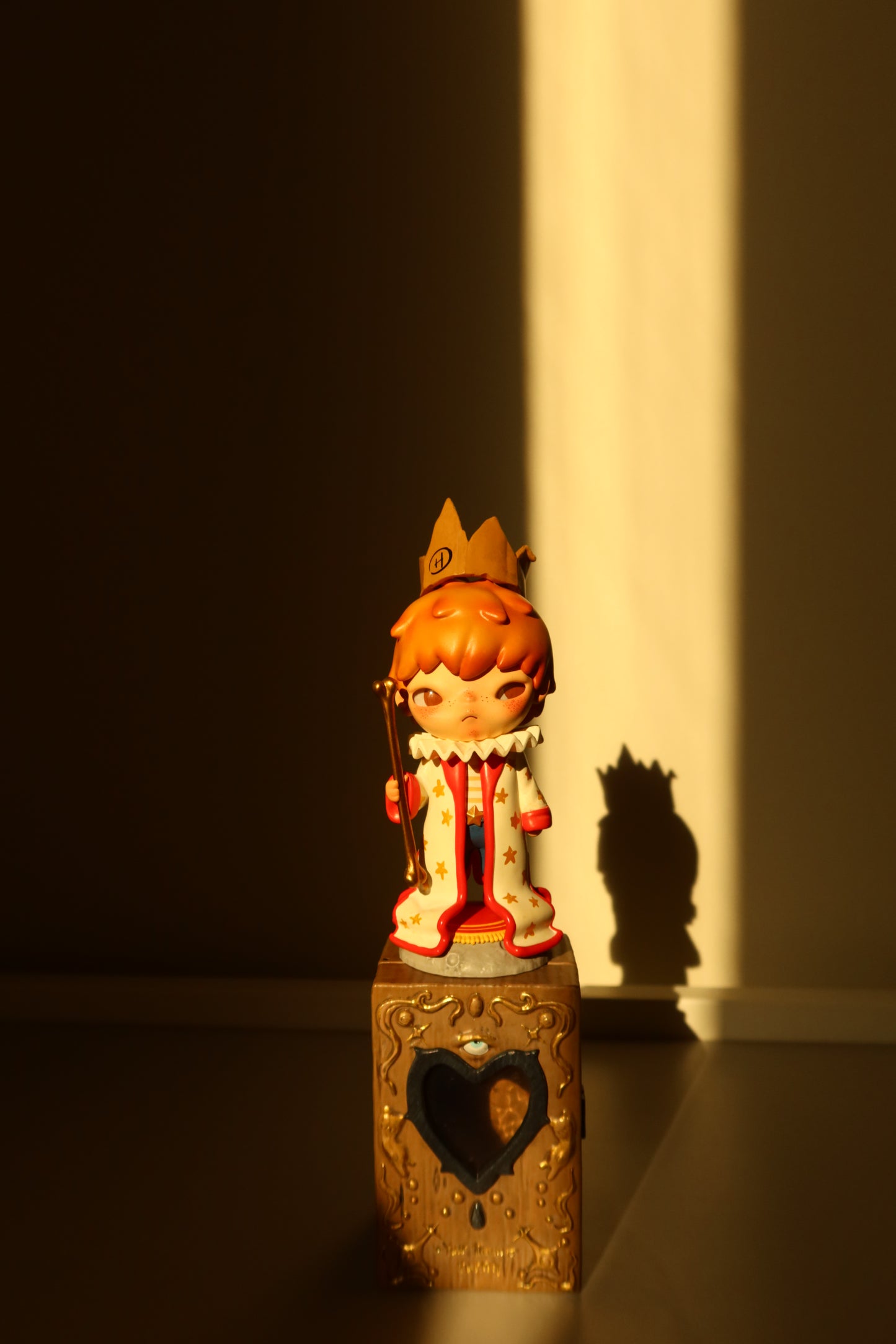 Hirono "Le Petit Prince"-The King
