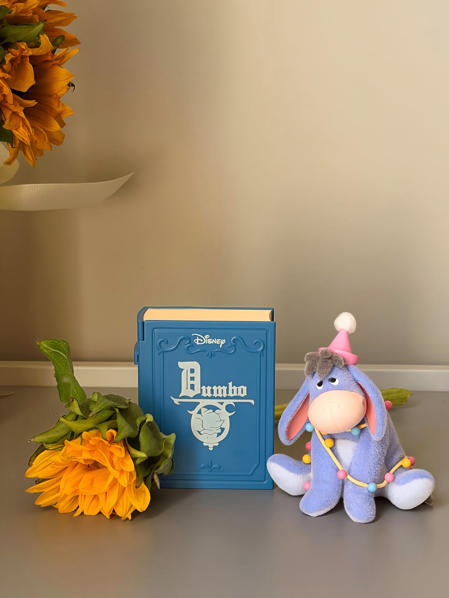 Disney 100 "Classic Fairy Tales"-Dumbo