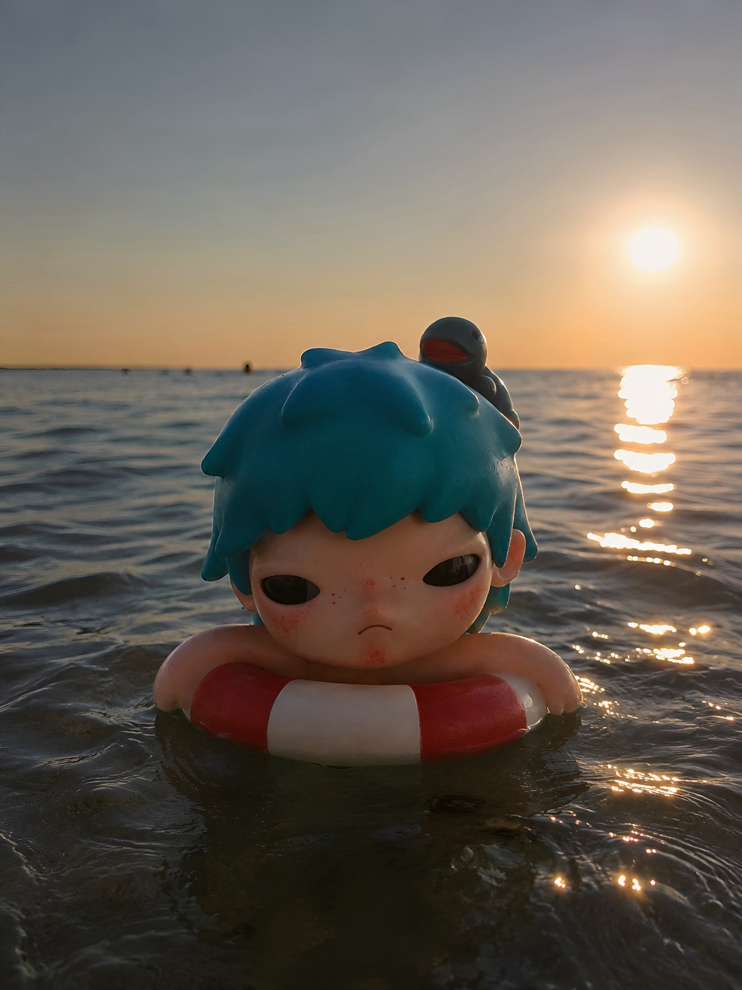 Hirono "Little Mischief"-Float