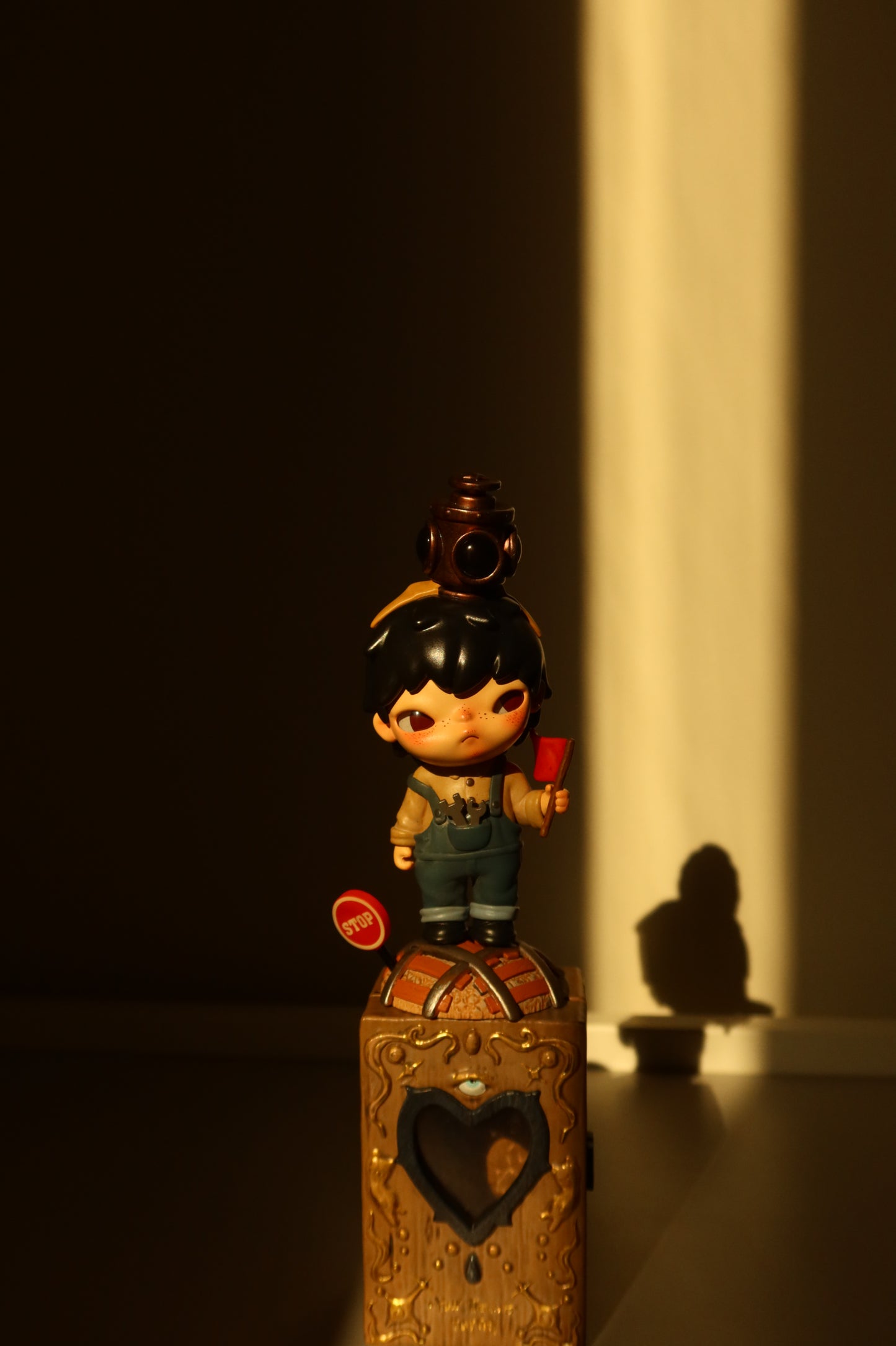 Hirono "Le Petit Prince"-The Switchman