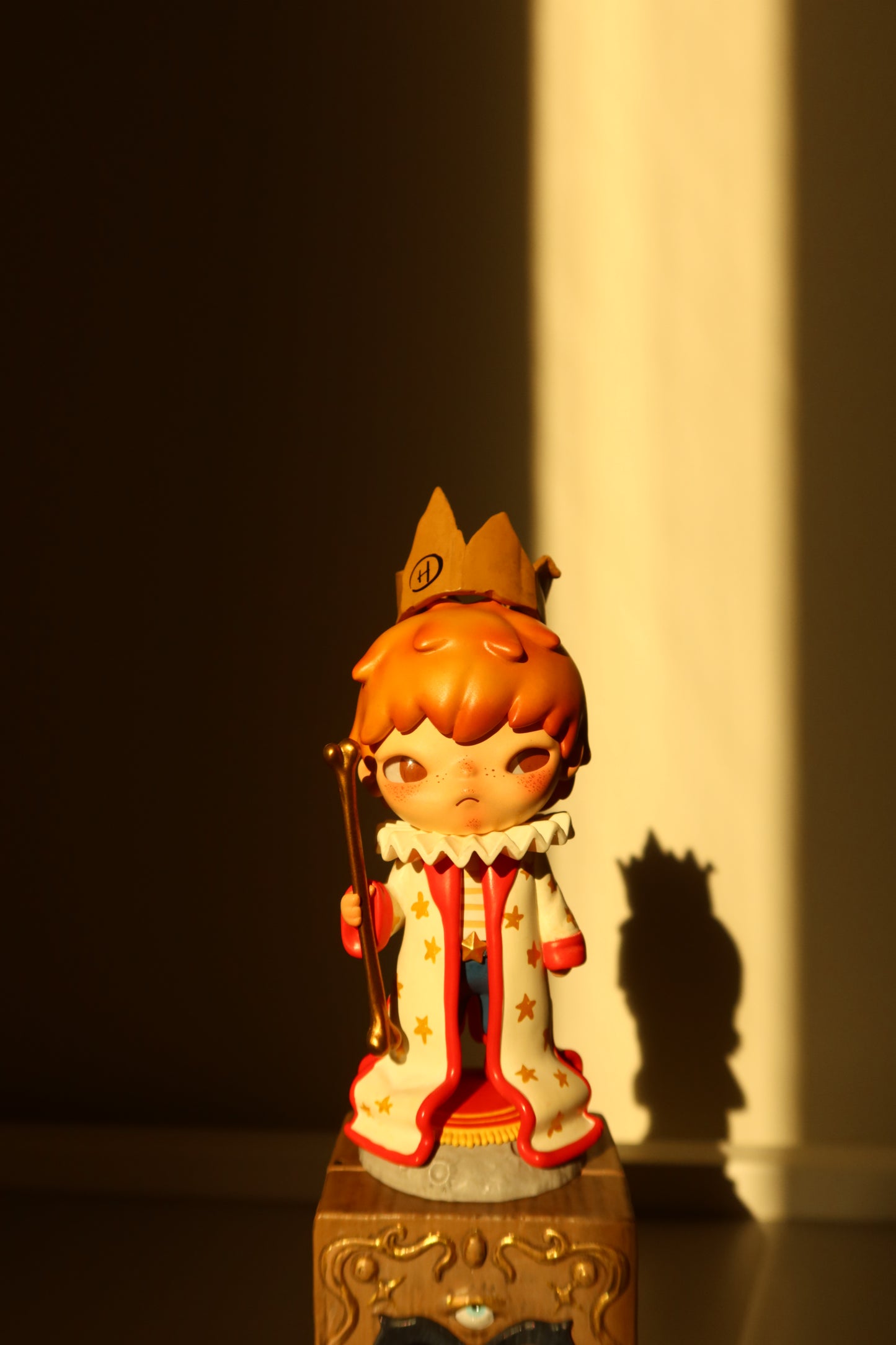 Hirono "Le Petit Prince"-The King