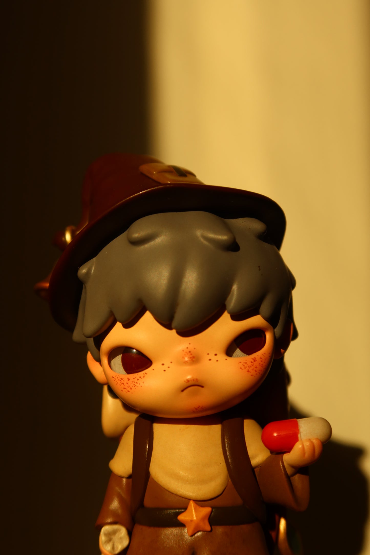 Hirono "Le Petit Prince"-The Merchant